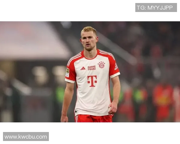 德容与德里赫特在阿贾克斯的青春岁月与成长故事